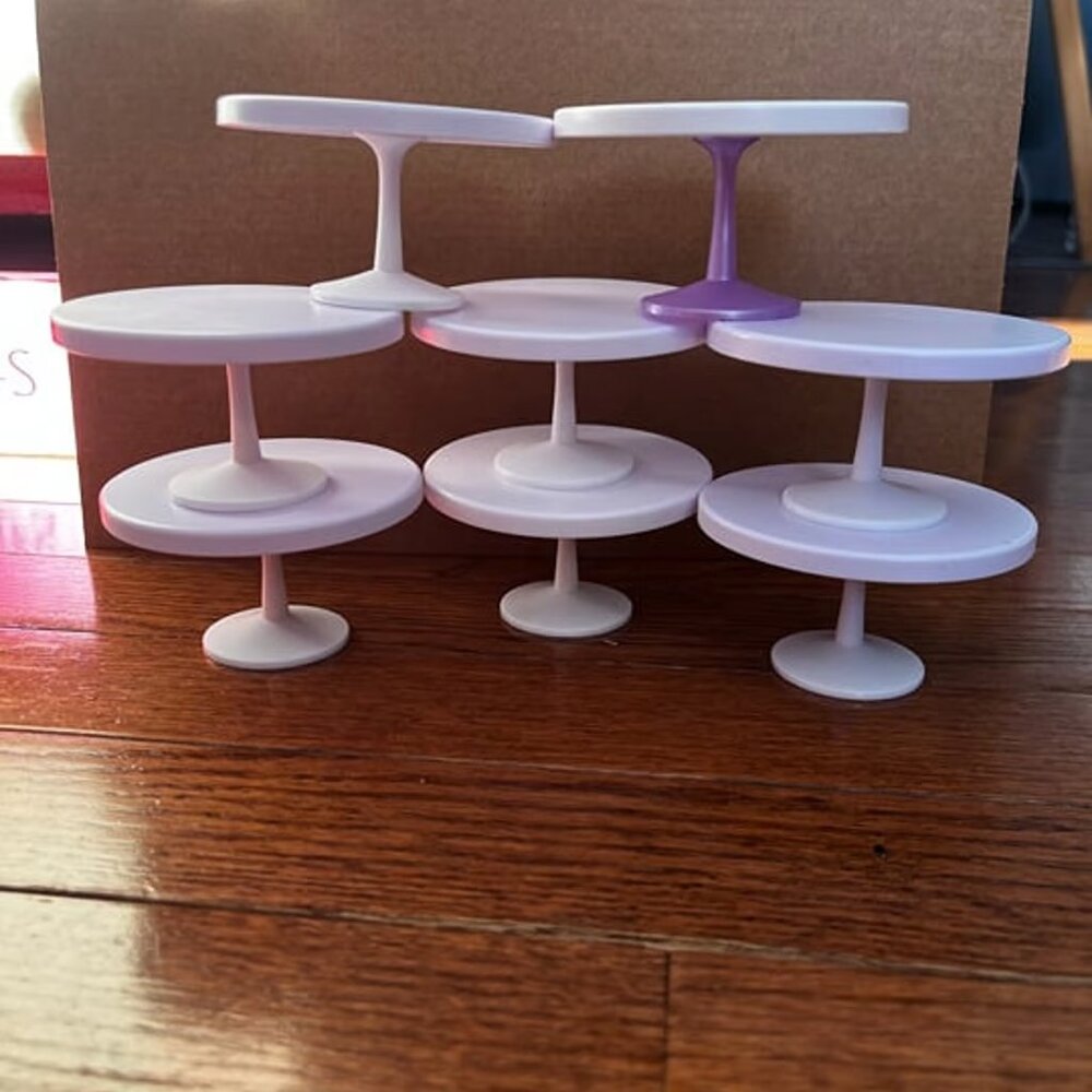 8 Mini Verse Tables